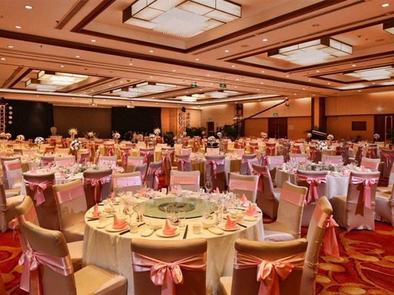 Grand Skylight Catic Hotel Пекин Екстериор снимка